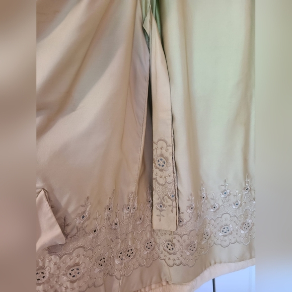 Vtg Holt Renfrew Cream Fur Coat 🤍🌴 - Picture 10 of 14